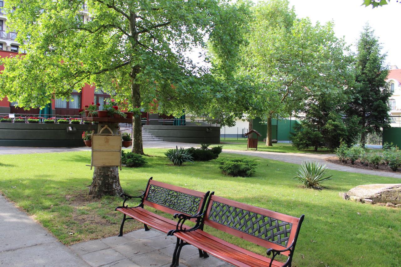 Matyas Kiraly Gyogy- Es Wellness 3* Hajduszoboszlo